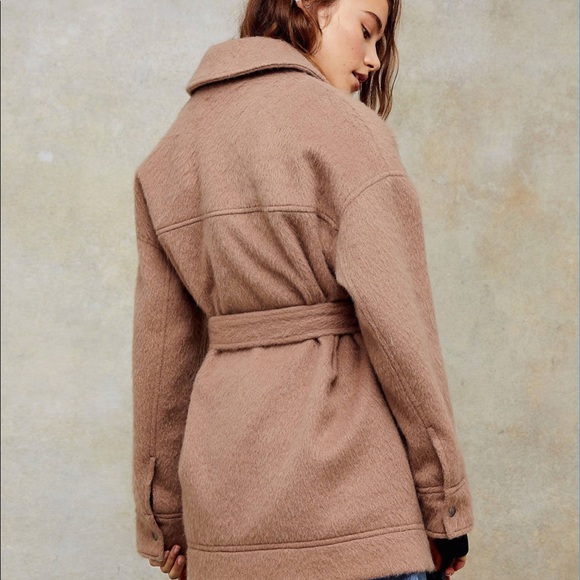 🎉HP🎊Top Shop Belted Beige Shirt Jacket (Shacket) - Picture 3 of 10